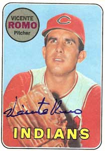 http://www.baseball-almanac.com/players/pics/vicente_romo_autograph.jpg