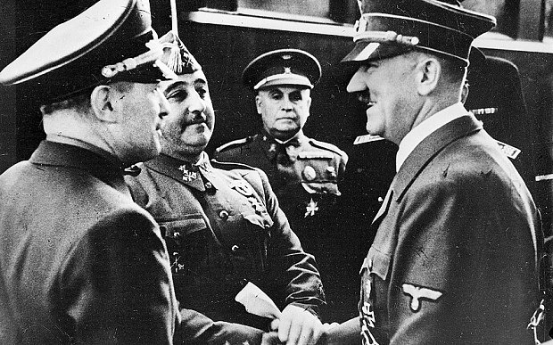 http://i.telegraph.co.uk/multimedia/archive/03493/Adolf_Hitler_and_F_3493200b.jpg